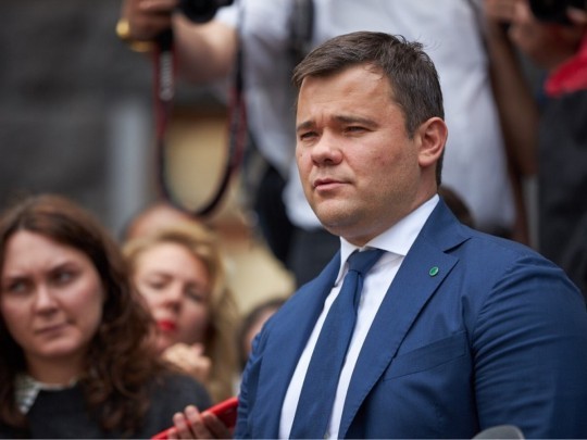 Заявление Андрея Богдана о Конституции и Майдане вызвало негодование пользователей Facebook