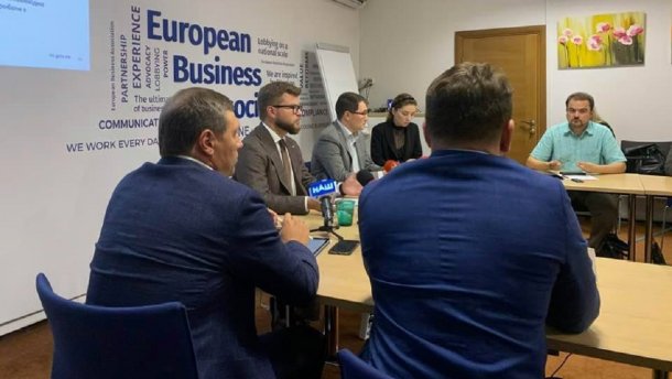 А чи був діалог? Експерт заявив про дискримінаційне ставлення Укрзалізниці до бізнесу