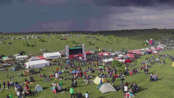 Через буревій на Kozak Fest загинула людина, ще двоє постраждали