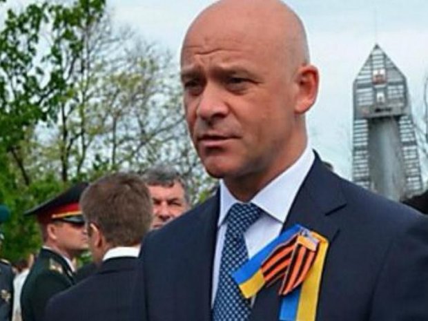 Чому СБУ ігнорує російське громадянство українських політиків