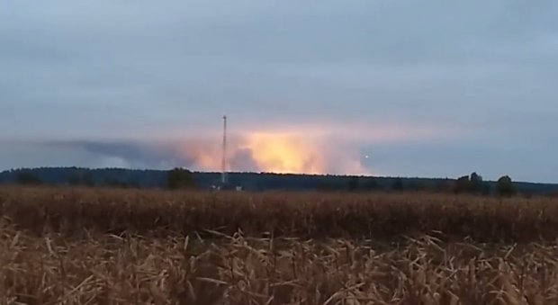 Чому військові склади в Україні досі вибухають і де чекати вибухів наступного разу