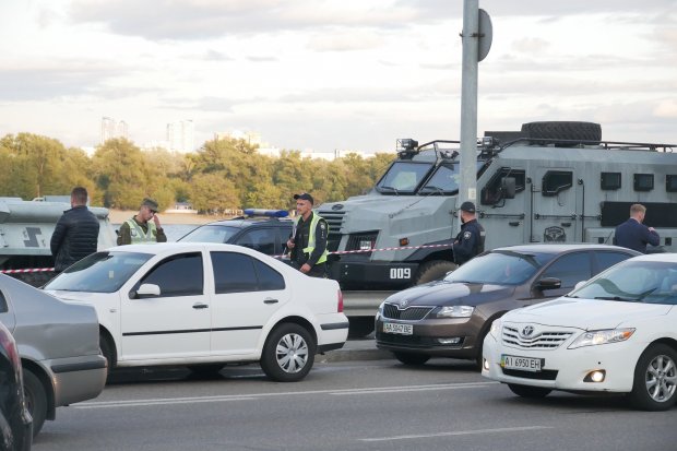 Головні новини 18 вересня: у Києві чоловік погрожував підірвати міст і вимоги України в Мінську