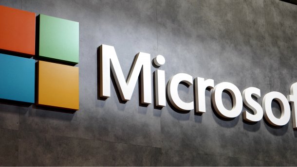 Карикатурист дотепно зобразив, як Росія знищить Microsoft