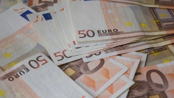 Курс валют на 12 вересня: долар додав у ціні кілька копійок