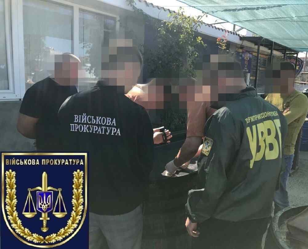 На курорте в Одесской области предприниматель пытался дать взятку пограничнику
