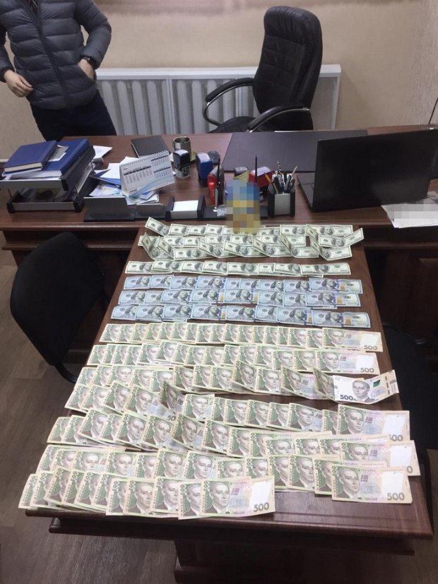 На Одещині СБУ затримали керівника районного військкомату за хабарництво