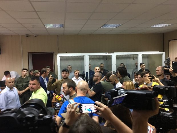 Підозрюваного у вбивствах на Майдані беркутівця Тамтуру звільнили з-під варти: що відомо
