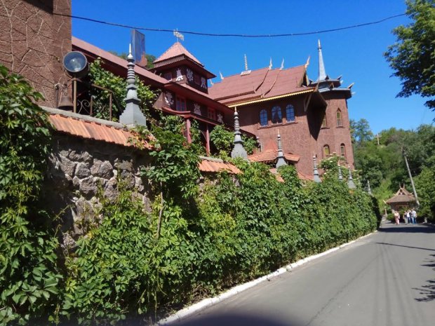 Подорожі Україною: найцікавіші місця Черкащини, які захоплюють дух