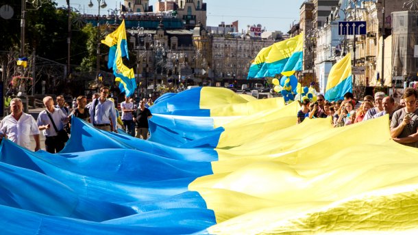 Що суспільство вимагає від Президента України?