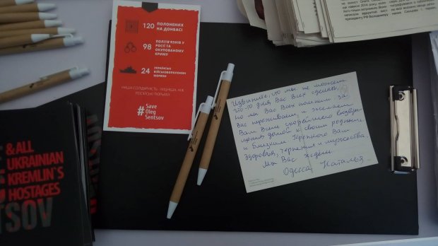 Сотня капканів та листівки: в Одесі розпочали всеукраїнський тур на підтримку бранців Кремля