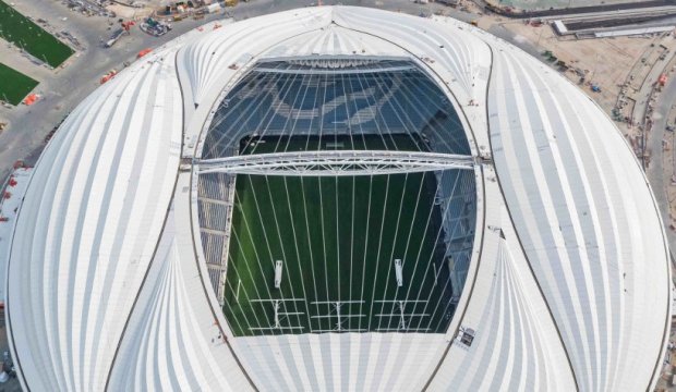 Стадіон до ЧС-2022 за проектом Захи Хадід відкрили у Катарі: фото неймовірної споруди