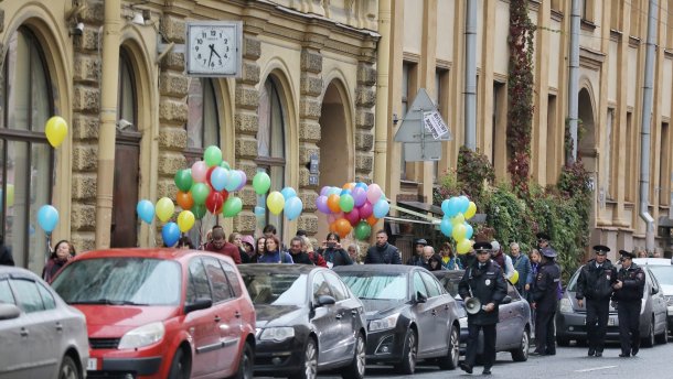 У Санкт-Петербурзі пройшла акція на підтримку України: трьох осіб арештували – відео