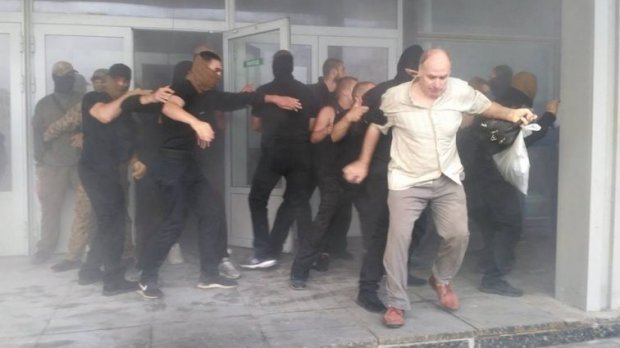 У змові з державою: як майно Електронмашу стало власністю родини його керівників