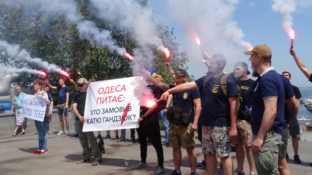 В Україні та світі проходять акції з вимогою покарати замовників і вбивць Гандзюк