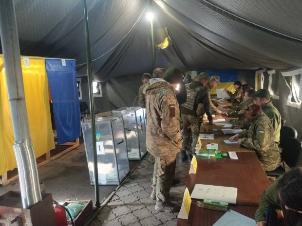 Як голосують у різних регіонах України