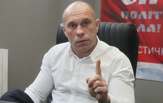 Як людина Авакова замовляє та кришує замахи на активістів