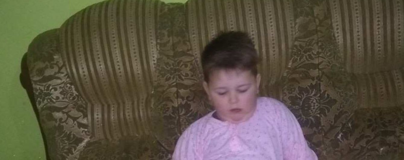 4-летний Петя нуждается в вашей помощи