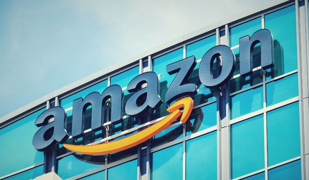 Amazon внедряет поиск одежды с помощью искусственного интеллекта