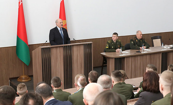 Беларусь готова к диалогу с НАТО — Лукашенко