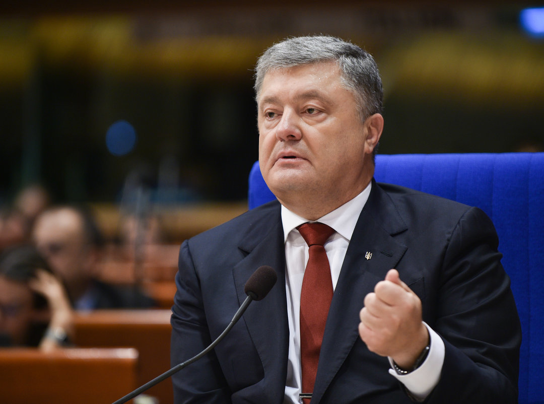 Доходы Порошенко за год выросли почти в 100 раз