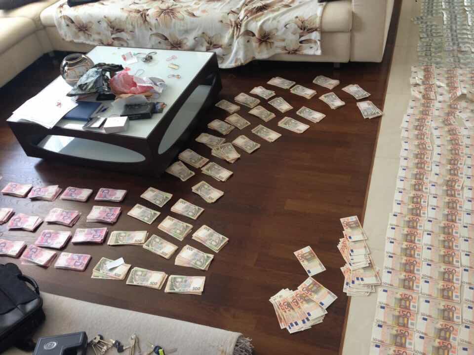 Экс-директор Львовского бронетанкового завода подозревается в присвоении 2 млн грн, - Матиос