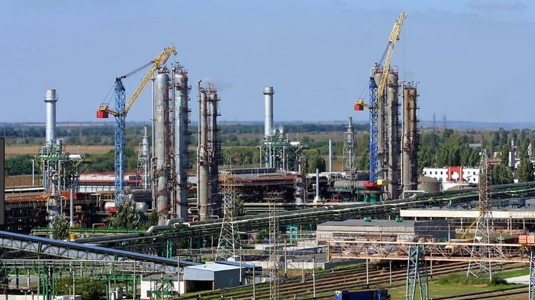 Кабмин планирует продать сотни и ликвидировать более тысячи госпредприятий