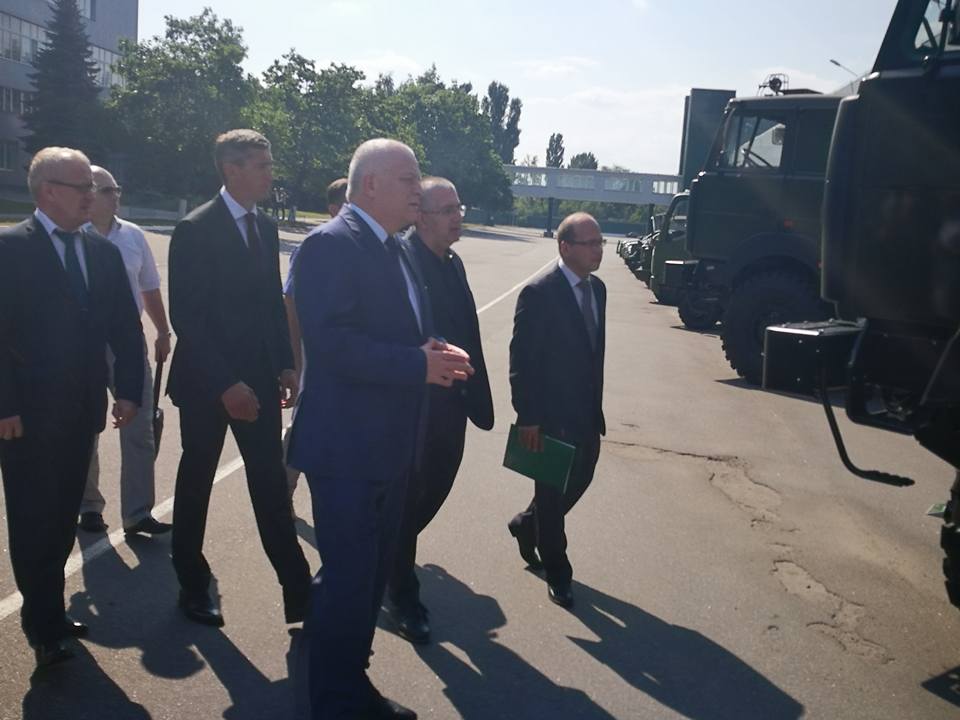 МЭРТ собирается разработать стратегию развития украинского автомобилестроения на пять лет