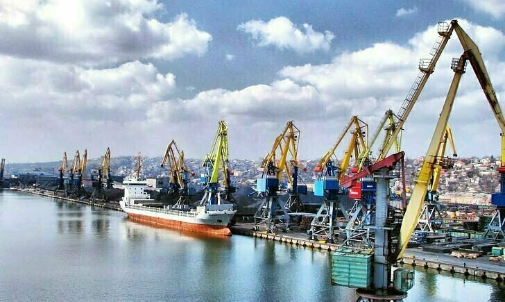 Морской порт Мариуполь увеличил проходную осадку