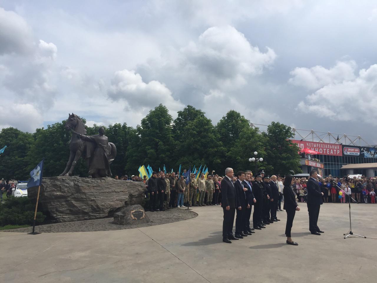 Новые патрульные полицейские Кривого Рога приняли присягу