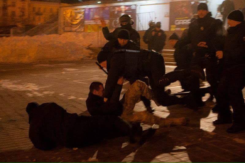 Один из противников концерта Потапа и Насти после столкновений с полицией попал в реанимацию