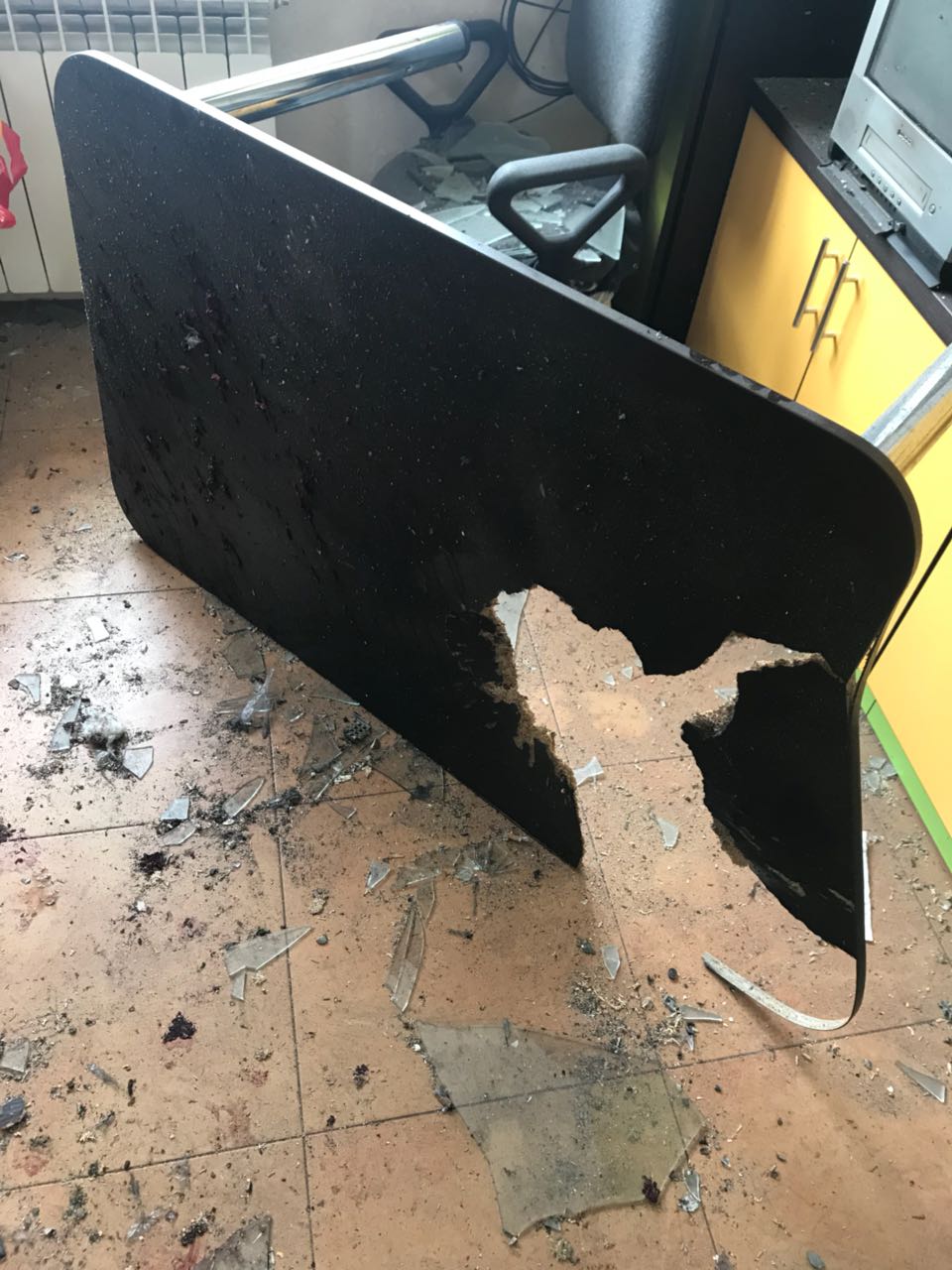 Полиция задержала мужчину, устроившего накануне взрыв в жилом доме под Киевом