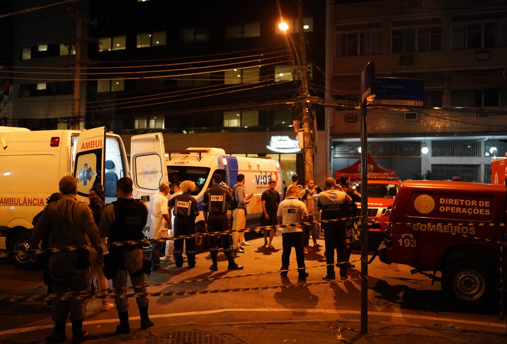 Пожар в бразильской больнице: погибли 11 человек (ФОТО)