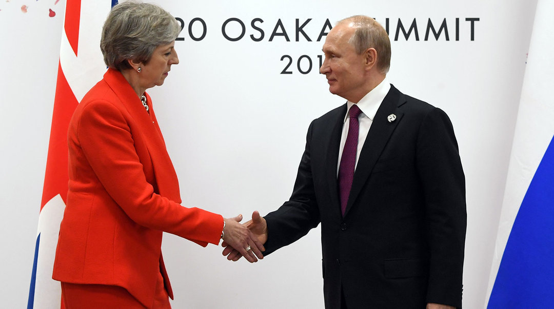 Саммит G20: Мэй призвала Путина освободить украинских моряков