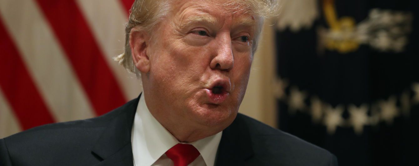 Трамп пытается заставить Зеленского вмешаться в выборы в США – The Washington Post
