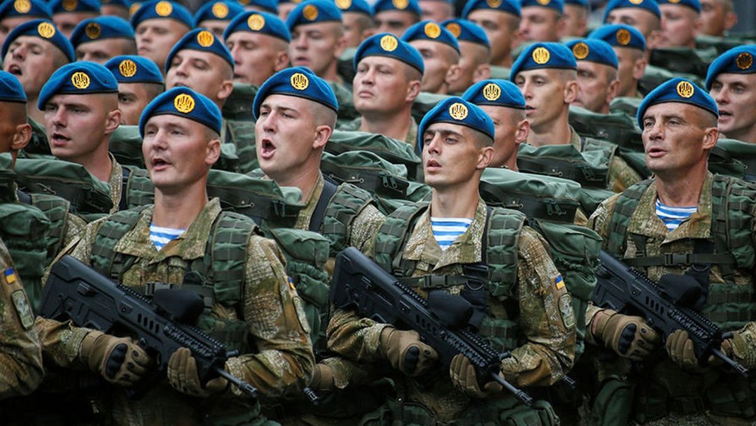 Украинские десантники показали лучшие результаты при прохождении курса S.W.A.T. в Польше