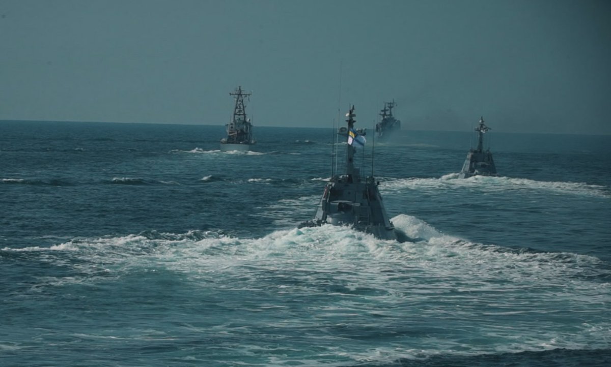 Украинские корабли на учениях Sea Breeze: видео и фото совместных маневров с военными Румынии и Грузии