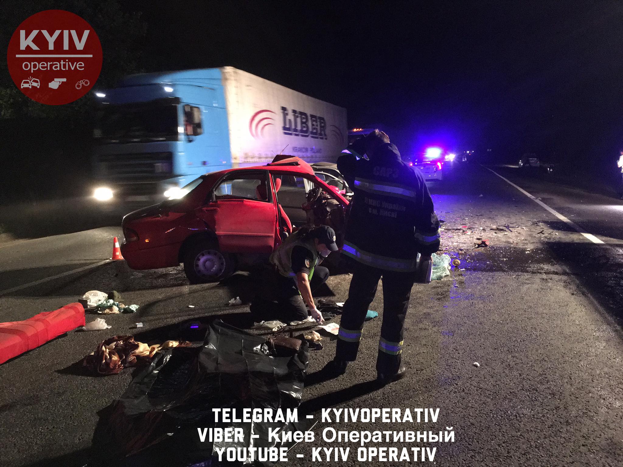 В ДТП на Гостомельском шоссе погибли два человека, трое срочно госпитализированы