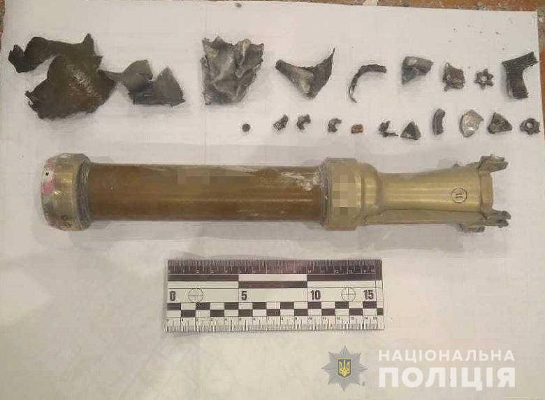 В Киеве из гранатомета обстреляли здание (ФОТО)