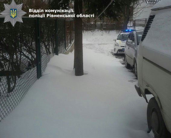 В Ровно на улице нашли мешок с 14 кг янтаря