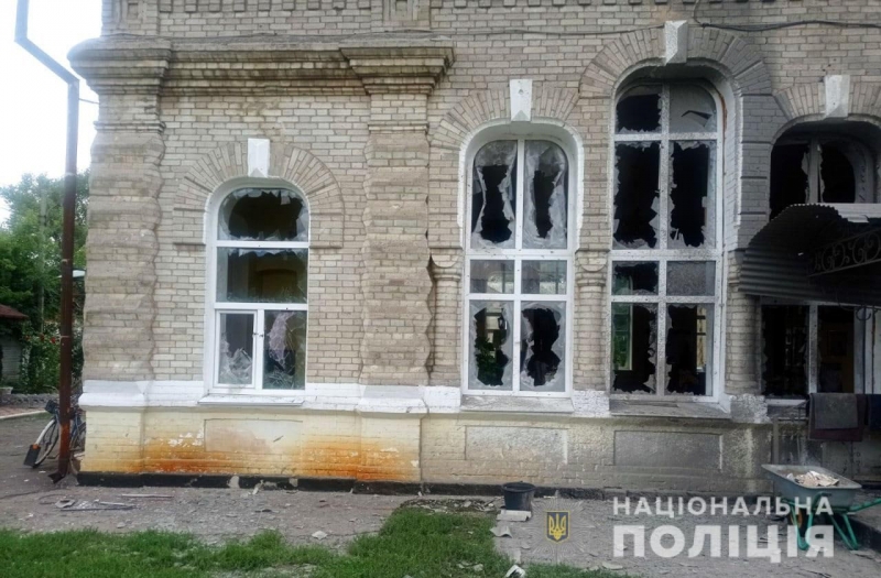Масований обстріл Авдіївки та потрапляння в житловий будинок в Констянтинівці: що відомо про ситуацію на Донеччині (фото, відео)