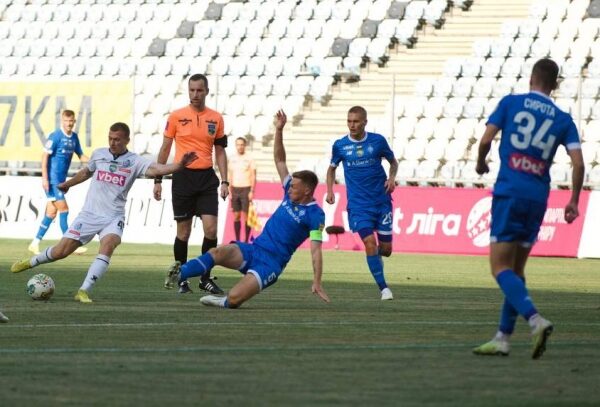 Футбол. &laquo;Чорноморець&raquo; - &laquo;Динамо&raquo; &ndash; 3:2