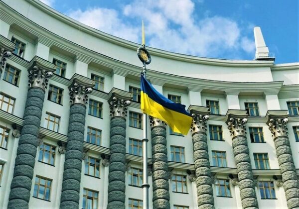 ВПЛ, жители и бизнес с прифронтовых территорий получили льготы от Кабмина